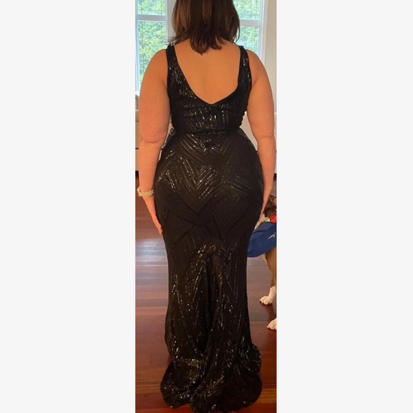 Luxe Sequin Cut out High Waisted Party Evening Formal Wedding Dress - Picture 11 of 13